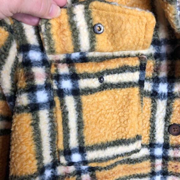 True Craft Juniors' Sherpa Shacket Cropped Yellow Yellow Plaid Size Small NWT - Picture 4 of 10